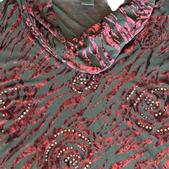 Womens Tank Top Size Large Roses Sheer Sexy Soft Goth Dark Academia Whimsigoth - Picture 3 of 6